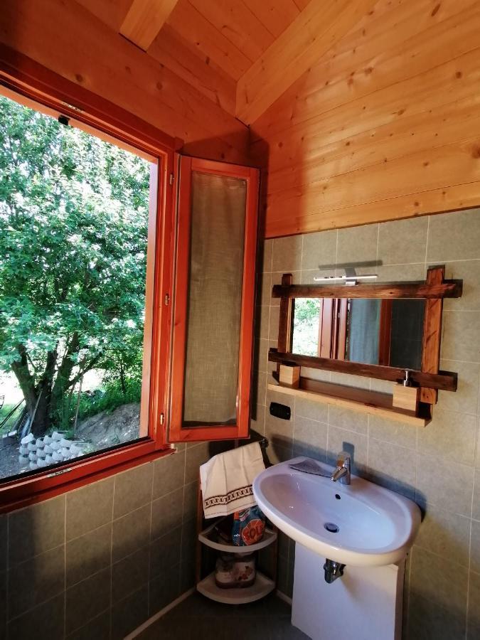 Agriturismo Bio Apipoli Lucino Exteriér fotografie