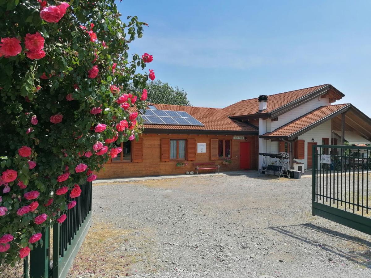 Agriturismo Bio Apipoli Lucino Exteriér fotografie